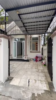 Nhà hẻm Nguyễn Công Phương, Quảng Ngãi 115m² giá 1.98 tỷ - Nhà mới đẹp, thoáng mát!