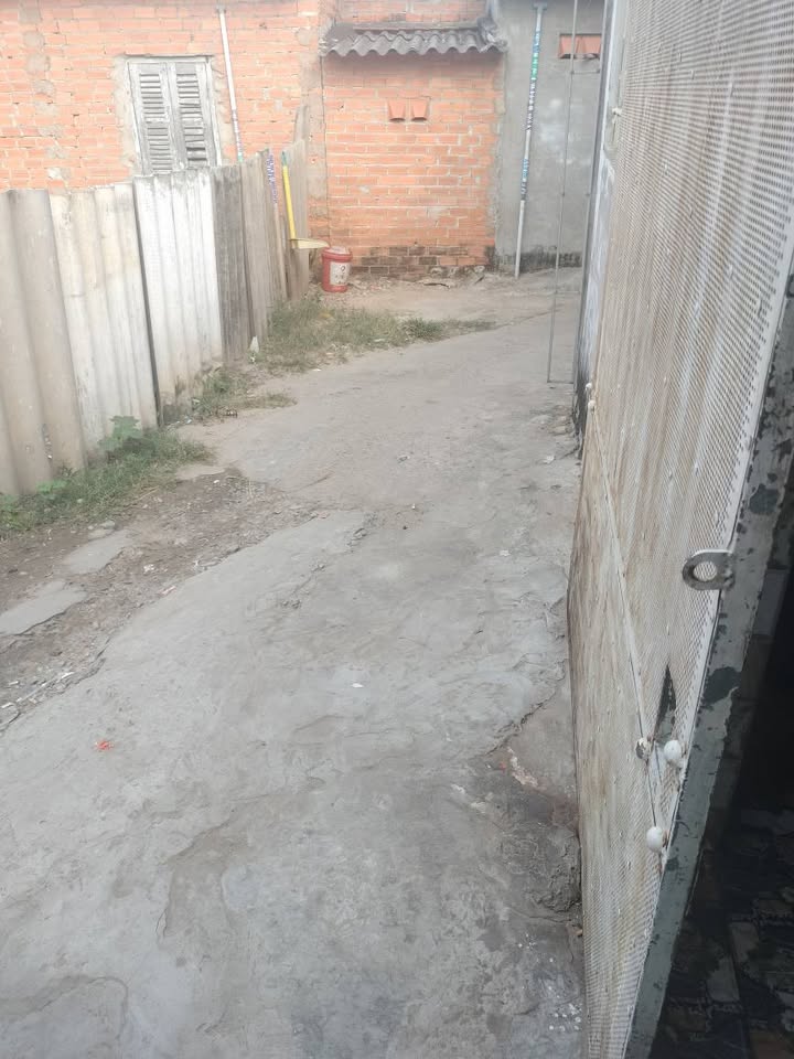 Nhà phố Hẻm 139 Trương Văn Ly, 72m² giá 380 triệu - Vào ở ngay!