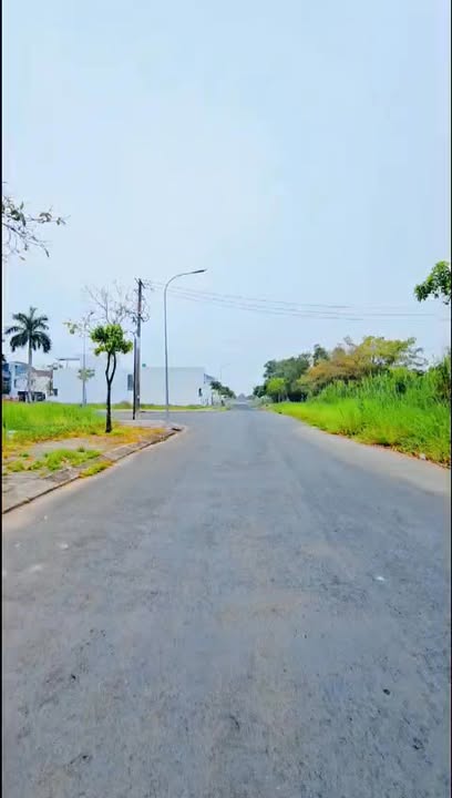 Nhà đẹp 1 trệt 2 lầu tại Khu Minh Thắng Cà Mau 100m² giá 4 tỷ - Không gian sống lý tưởng!