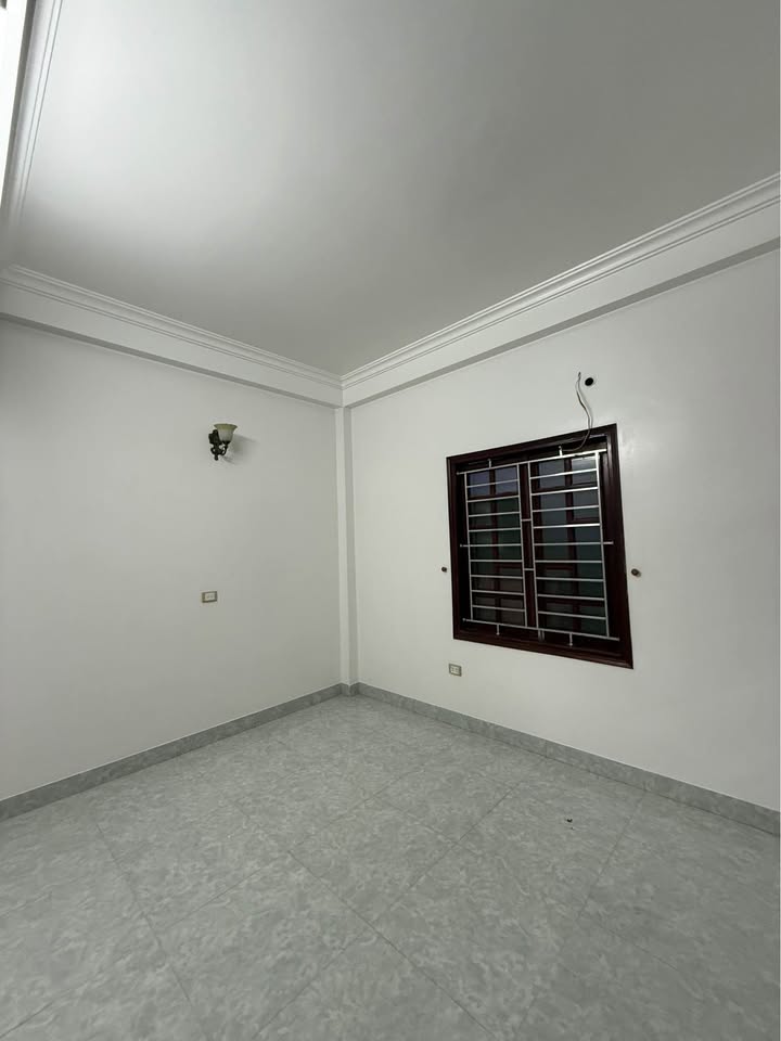 Nhà cho thuê tại Ngõ Đường Bái, Nam Định 120m² giá 12 triệu - Phù hợp cho gia đình đông người!