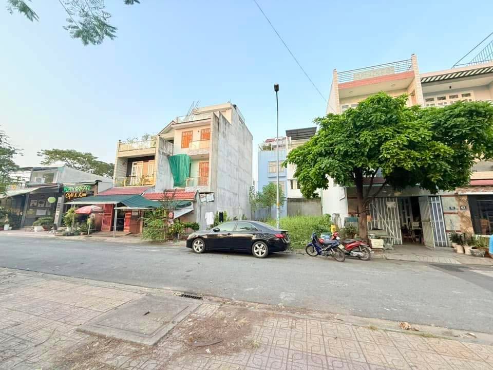 Đất nền Khu TĐC Linh Xuân 90m² giá thỏa thuận - Đường 12m vỉa hè rộng!