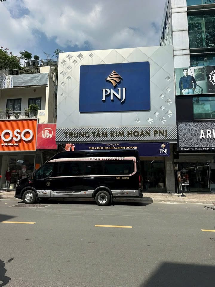 Front House cho thuê tại Quận 3, giá thỏa thuận - Kinh doanh mọi ngành nghề