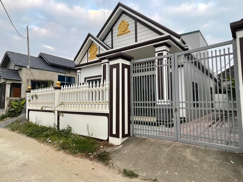 Nhà mới xây tại Hoằng Tiến 240m² - Cách biển Hải Tiến chỉ 5 phút di chuyển!