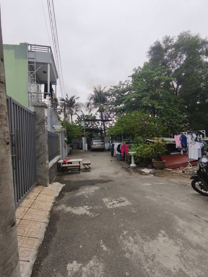 Nhà phố Ụ Ghe, Thủ Đức 40m² giá 1.5 tỷ - Bán gấp, cơ hội đầu tư!