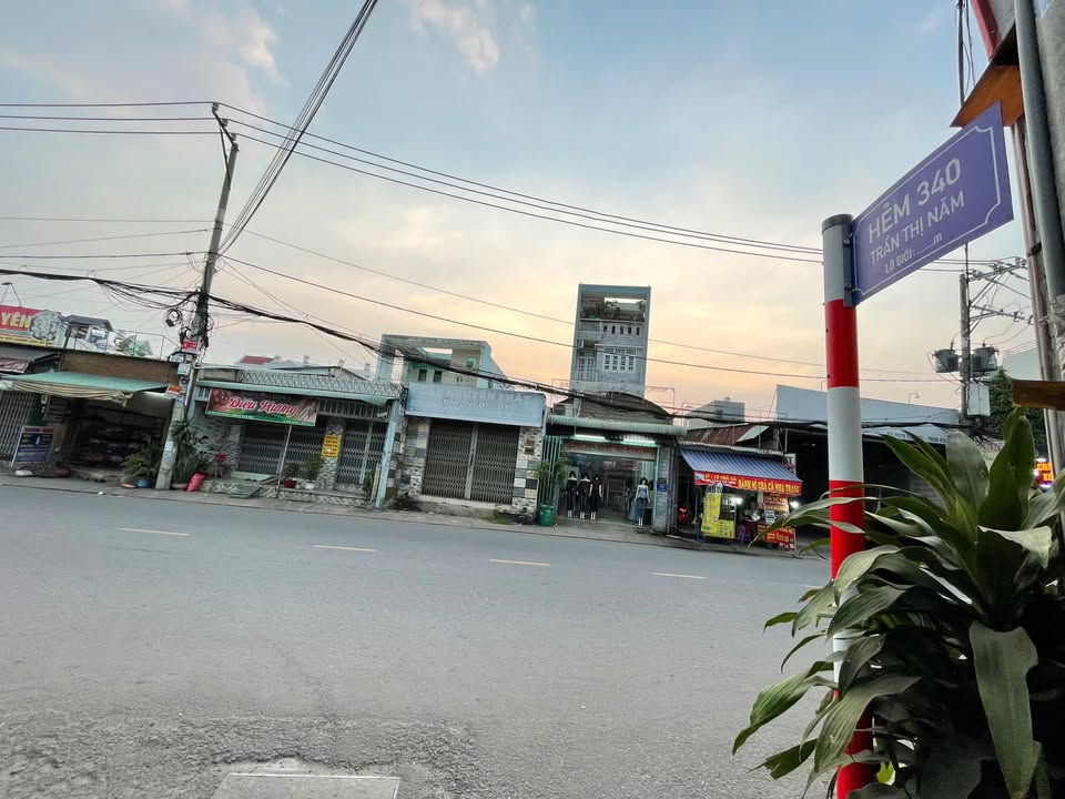 Nhà cấp 4 mới 2 tầng tại Tân Chánh Hiệp 27m² giá 1.85 tỷ - Sẵn sàng vào ở ngay!