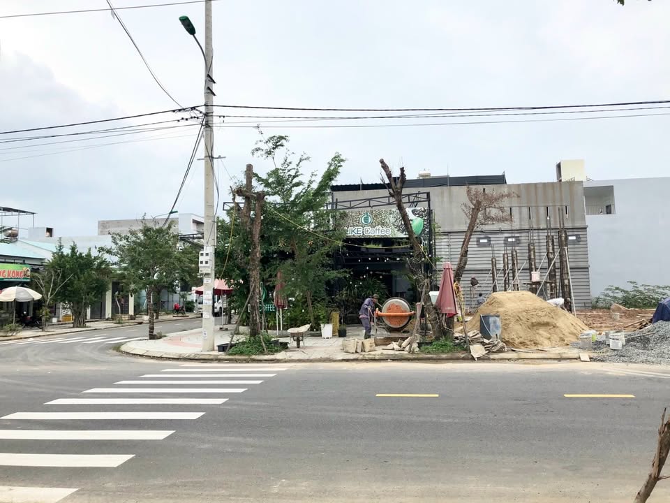 Đất nền Hòa Xuân 126m² giá 9.5 tỷ - Tặng nhà cấp 4, sẵn sàng khai thác!