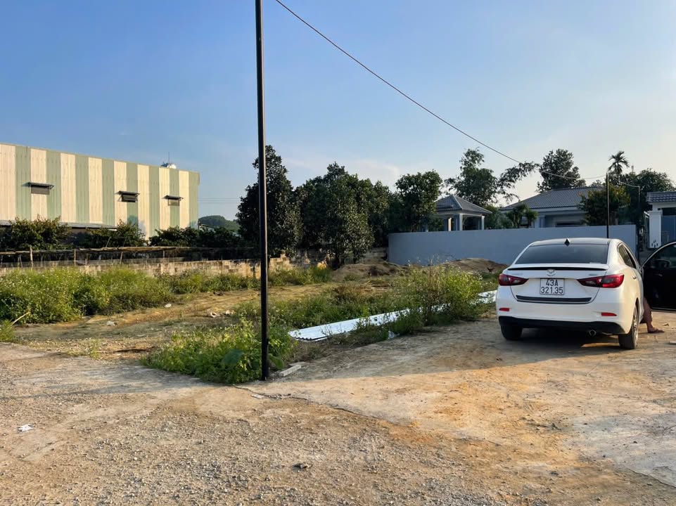 Đất nền lô góc 120m² tại Hòa Vang - Giá chỉ 990 triệu, sẵn sàng đầu tư!