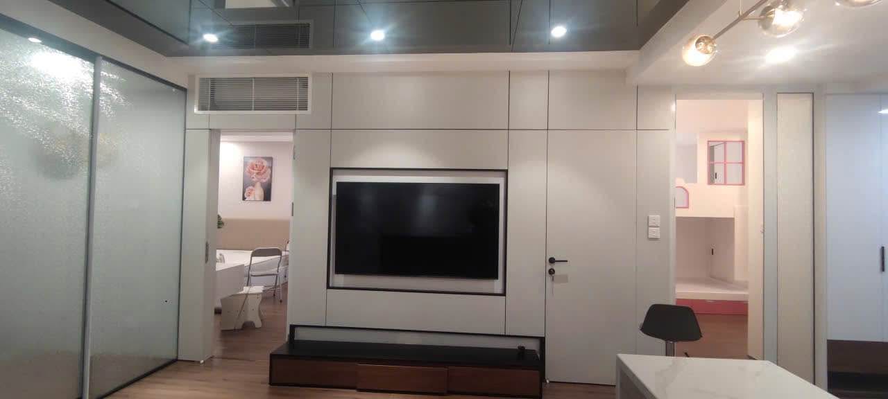 Căn hộ Times Tower 95m² giá 12 tỷ - Ban công hướng Nam, view thoáng mát!