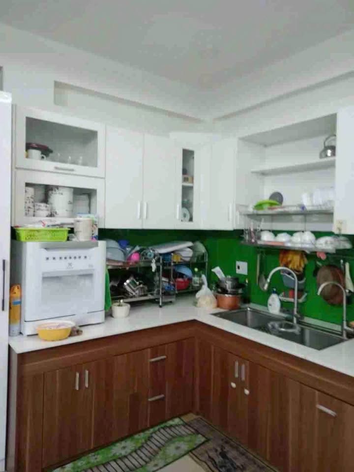 Bán nhà 4 tầng Hồ Đắc Di 100m² giá thỏa thuận - Mặt tiền kinh doanh sầm uất!