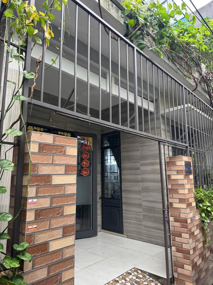 Đất kiệt Phan Thanh, 93m² giá 5 tỷ - Tặng nhà cấp 4 kiên cố!