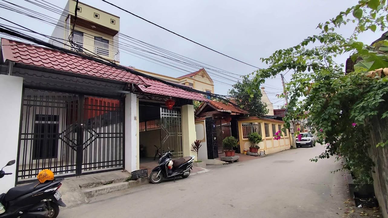 Đất Lê Thánh Tông 115m² giá thỏa thuận - Nhà cấp 4 sẵn ở, ô tô tránh nhau!
