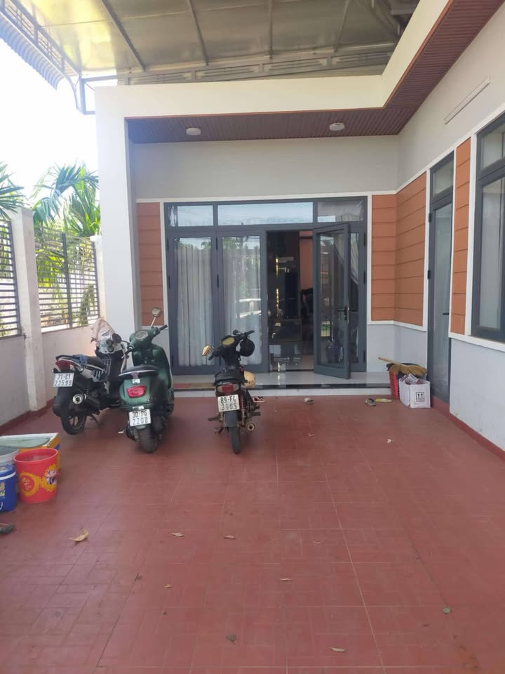 Nhà góc 2 mặt tiền tại Buôn Ma Thuột 218m² giá 4.35 tỷ - Kinh doanh lợi nhuận cao!