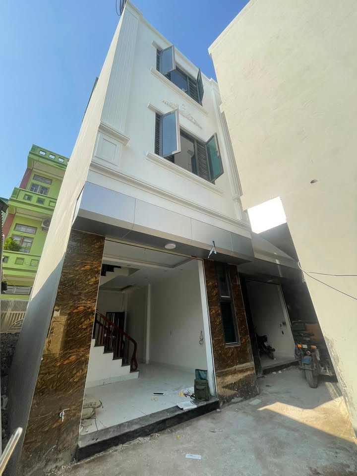 Nhà 3 tầng Phường Tiền Phong 36m² giá 1.8 tỷ - Siêu phẩm không thể bỏ lỡ!