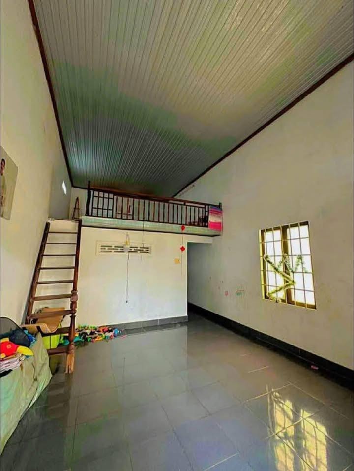 Bán nhà mặt tiền đường 8b, Hòa Thuận, Buôn Ma Thuột 249m² giá 2,2 tỷ - Bớt lộc ngay hôm nay!