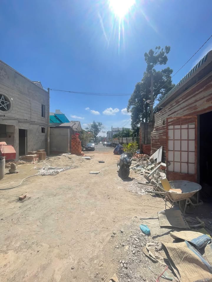 Đất nền 2 mặt tiền Hà Huy Tập 100m² giá 4 tỷ - Cơ hội đầu tư hấp dẫn!