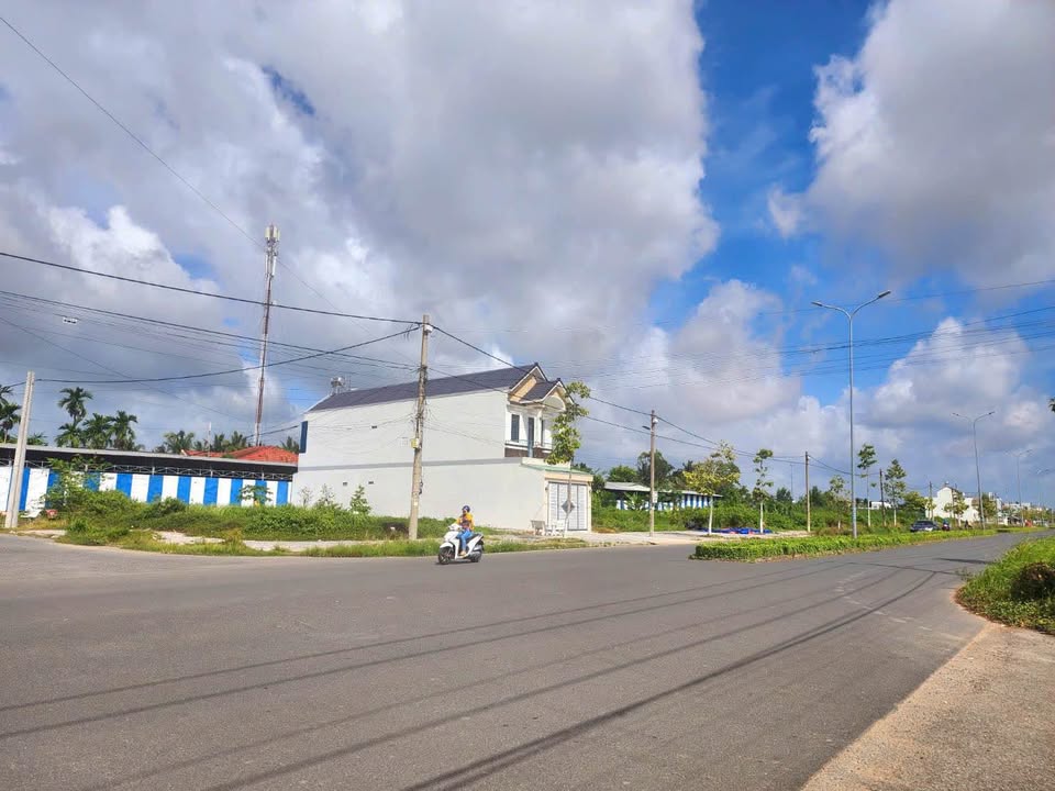 Bán đất thổ cư 112m² khu Minh Linh, Vĩnh Long - Giá 1.65 tỷ, vị trí đắc địa!