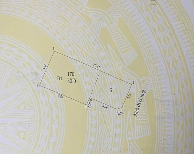 Đất nền Quận Đống Đa 42m² giá 8.2 tỷ - Sổ đỏ nở hậu, thương lượng ngay!