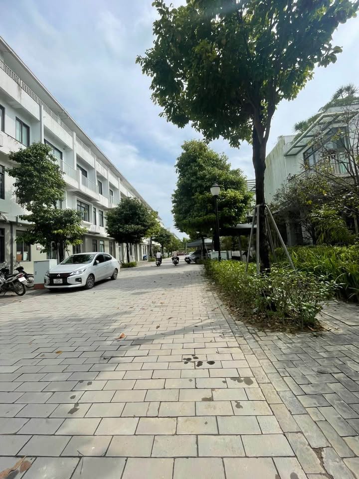 Biệt thự Townhouse EcoGarden Huế 150m² giá 6.9 tỷ - Dọn vào ở ngay!