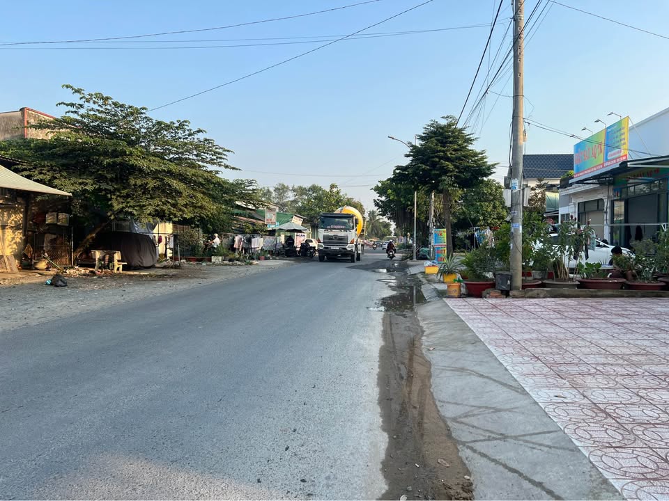 Đất nền khu dân cư Hồng Loan, Cần Thơ 360m² giá 27 tỷ - Đầu tư sinh lời hấp dẫn!