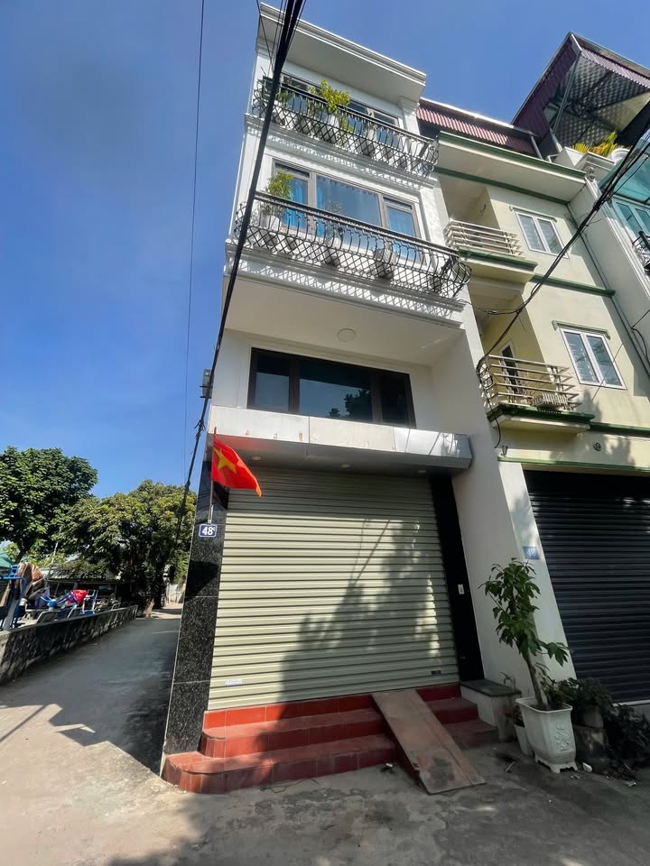 Nhà bán Phường Đông Ngạc, Quận Bắc Từ Liêm 50m² giá 9,x tỷ - Lô góc cực thoáng cho kinh doanh