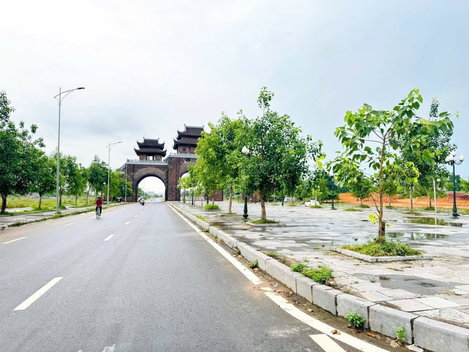 Đất nền KDC 12 Tam Quan 85.5m² giá 3.1 tỷ - Hướng Đông Bắc, pháp lý đầy đủ!