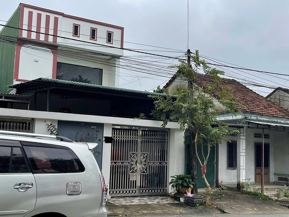 Bán nhà mặt tiền QL24B, Thị Trấn Di Lăng 160m² giá 1.5 tỷ - Cơ hội đầu tư hấp dẫn!