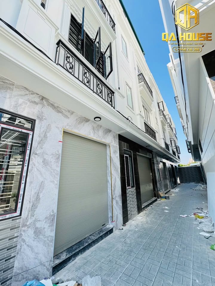 Nhà xây mới tại Chợ Lũng Hoa - Đằng Hải 42m² giá 2.95 tỷ - Vị trí đẹp, tiện lợi!