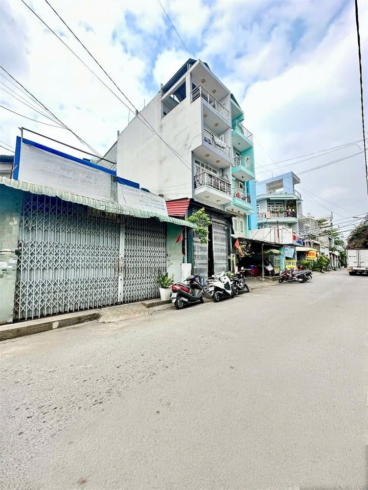 Nhà cấp 4 108m² Hương Lộ 2, Quận Bình Tân - Giá chỉ 7 tỷ, vị trí kinh doanh sầm uất!