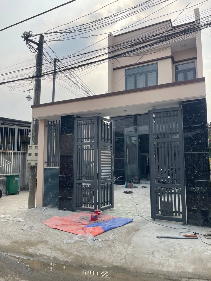 Nhà 2 mặt tiền hẻm 255 Tân Hạnh, Biên Hòa 130m² giá 3.6 tỷ - Thiết kế hiện đại, chính chủ!