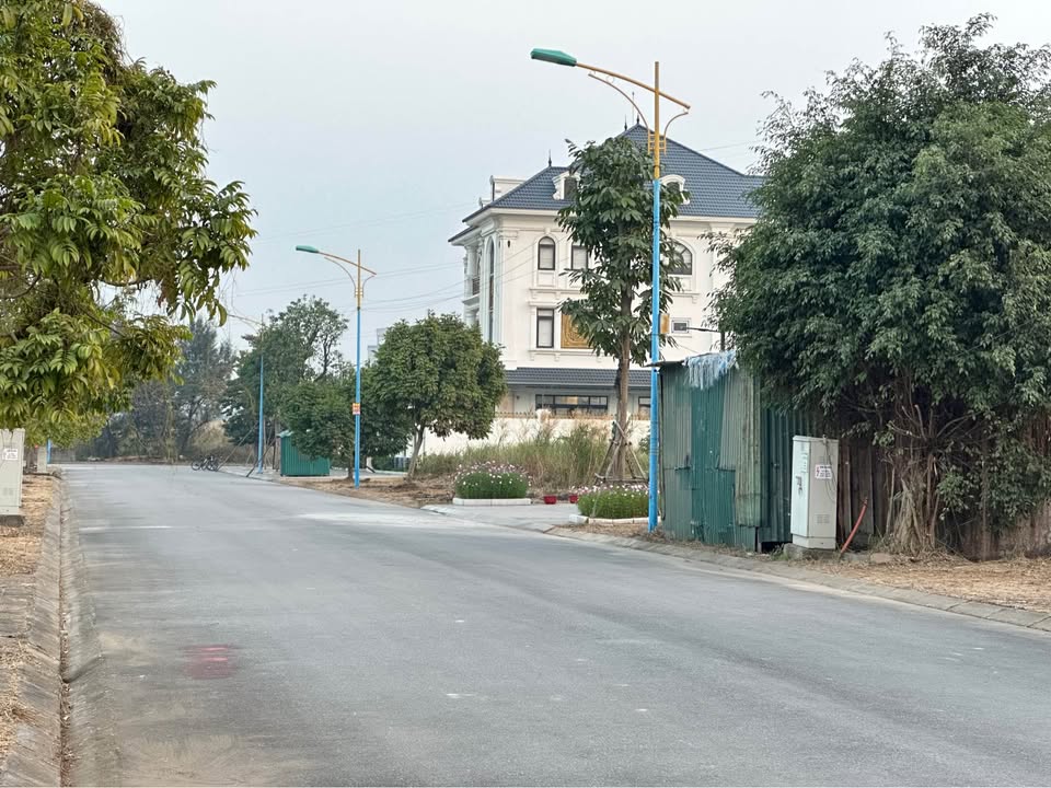 Lô đất đô thị Tân Việt Bắc 100m² giá 1.7 tỷ - Cắt lỗ nhanh chóng!