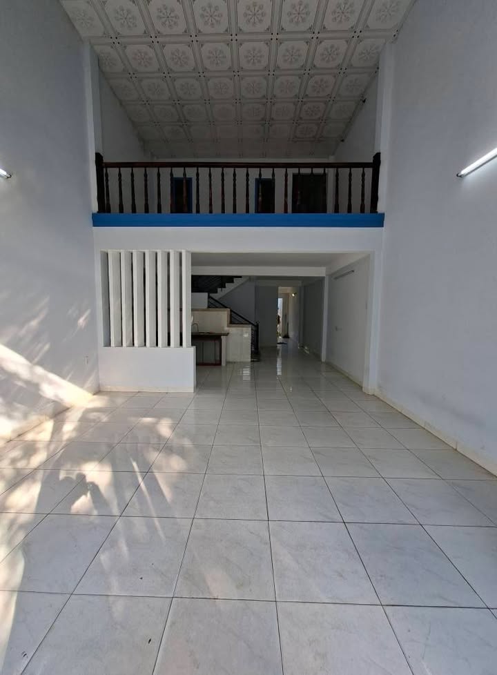 Nhà cho thuê mặt tiền Bàu Cầu, Hòa Châu 100m² - Giá 7 triệu/tháng, tiện nghi đầy đủ!