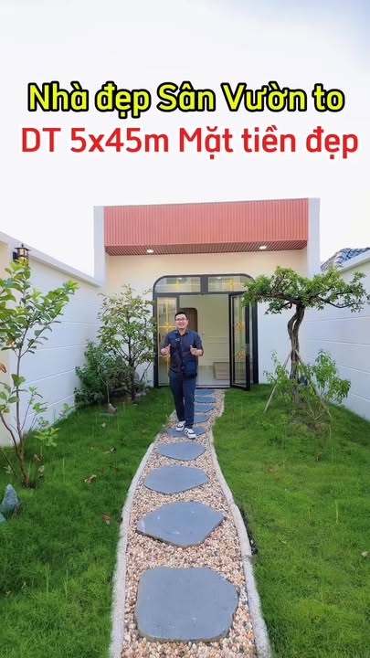 Nhà phố Ấp Cầu Tràm, Long Trạch, 225m² giá 4.18 tỷ - Thiết kế hiện đại đầy đủ tiện nghi!