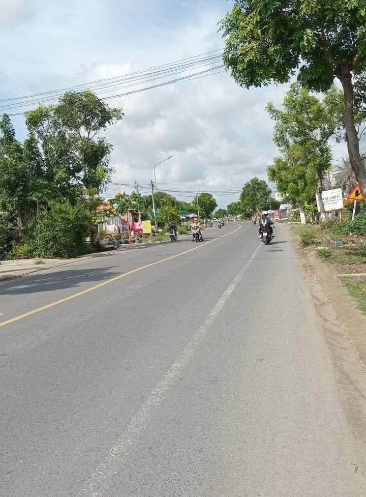 Đất mặt tiền Quốc lộ 50, xã Long An, 727m² - Cơ hội đầu tư tuyệt vời!