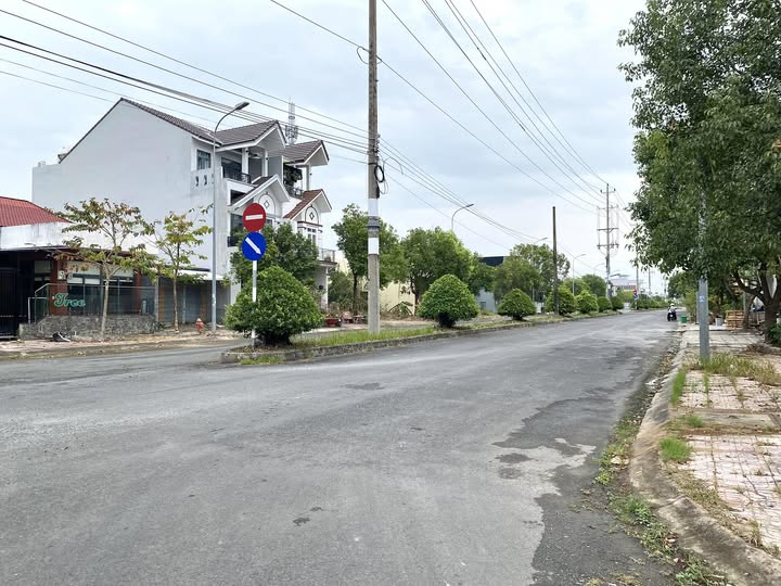 Đất nền góc 2 mặt tiền KDC Tràng An Bạc Liêu 161m² chỉ 1.6 tỷ - Cơ hội đầu tư hấp dẫn!