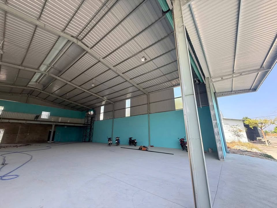 Kho cho thuê tại VISIP2, Bình Dương 600m² - Gần khu công nghiệp