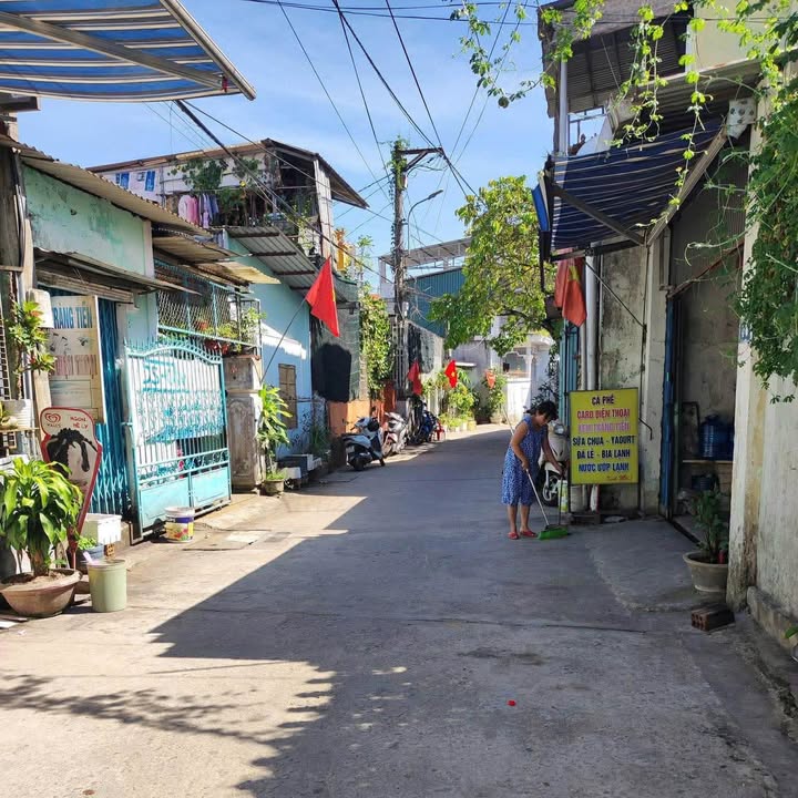 Đất nền Duy Tân Huế 106,4m² giá 2,65 tỷ - Vị trí đắc địa, thích hợp an cư và đầu tư!