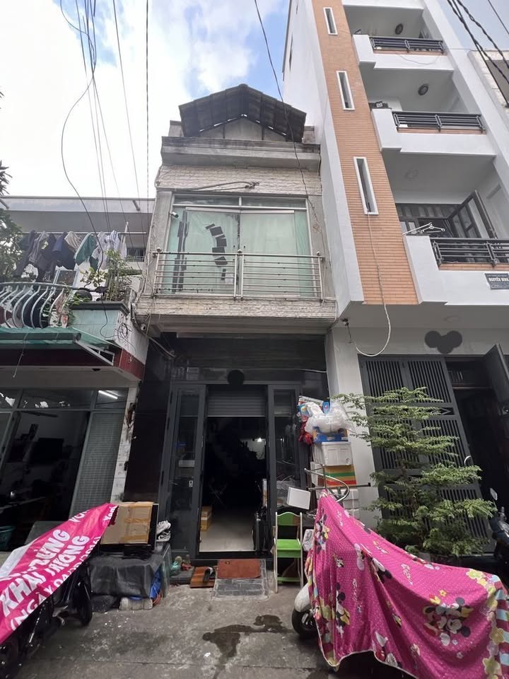 Nhà phố Kênh Nước Đen, Bình Hưng Hoà A, 32m² giá 4.27 tỷ - Sổ hồng riêng, hẻm xe hơi!