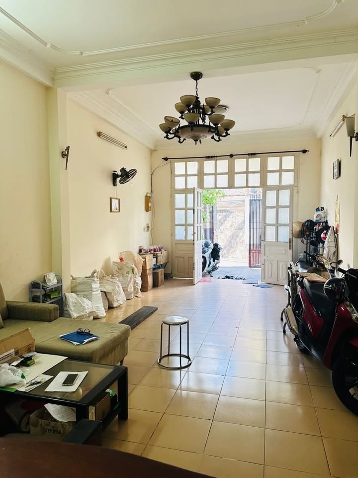 Nhà Lê Quang Định Quận Bình Thạnh 107m² giá 17 tỷ - An ninh, tiện ích đầy đủ!