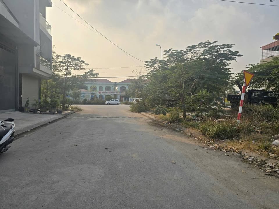 Đất nền Vân Dương Bắc Ninh 90m² giá 5.x tỷ - Sổ đỏ chính chủ, không lỗi phong thủy!