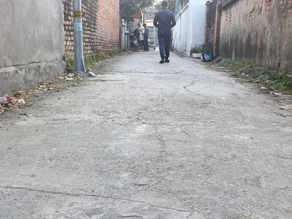 Lô đất thổ cư phường Quế Võ 80m² giá 1.X tỷ - Đường ô tô vào tận nơi!