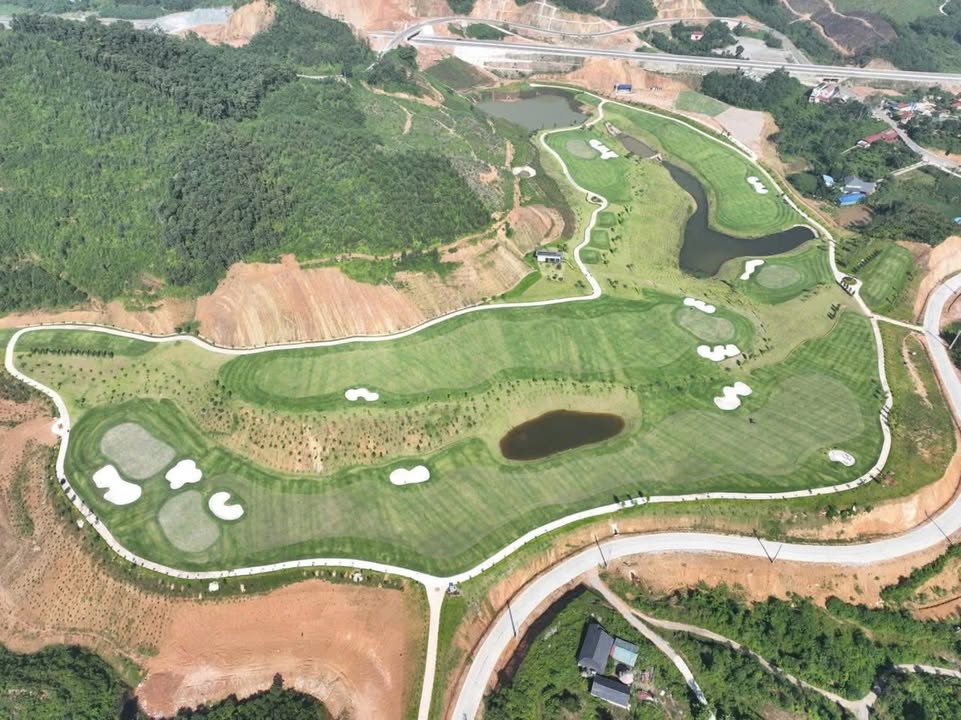 Đất thổ cư Hồ Suối Lạnh, Vĩnh Phúc 300m² giá chỉ 4 tỷ - Cơ hội đầu tư hấp dẫn!