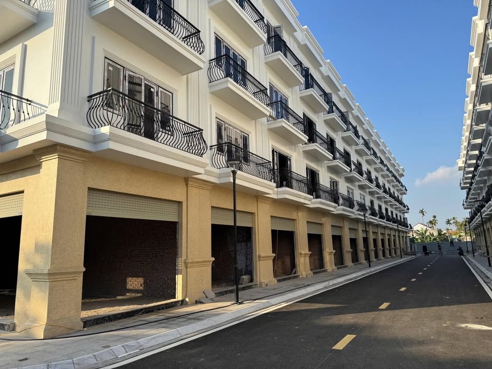 Nhà liền kề Tràng Cát 58.5m² giá 3.5 tỷ - Thiết kế hiện đại, sang tên nhanh!