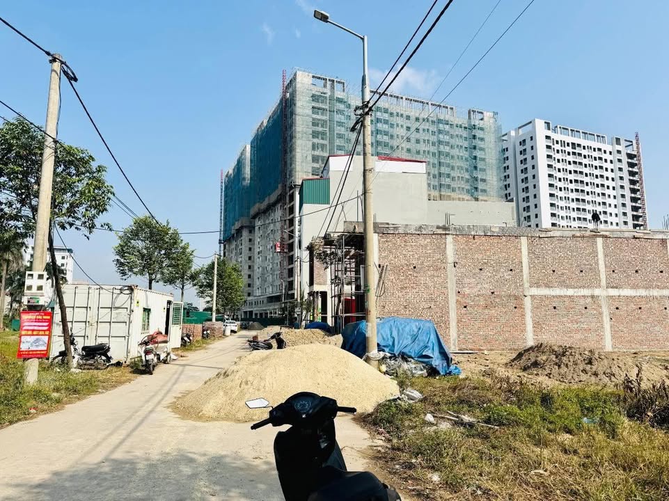 Đất nền Cặp Đồng Lớn - Quang Châu 144m² giá 7 tỷ - Vị trí đắc địa gần Vega Home!