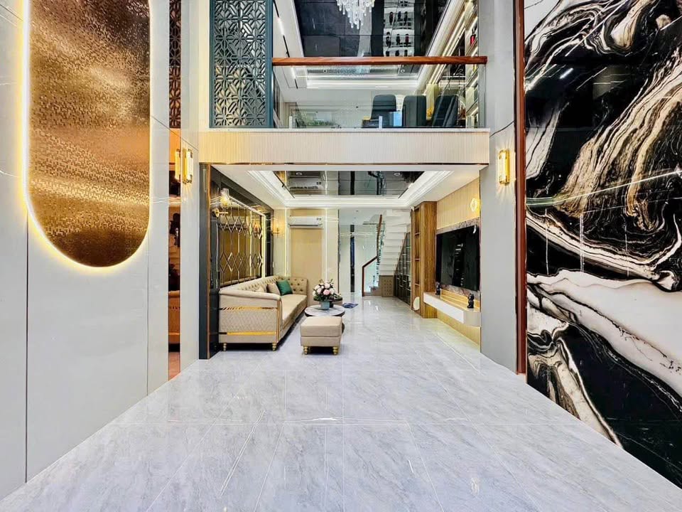 Nhà riêng Phường Lĩnh Nam, Quận Hoàng Mai 42m² giá 6.45 tỷ - Sẵn sàng vào ở ngay!