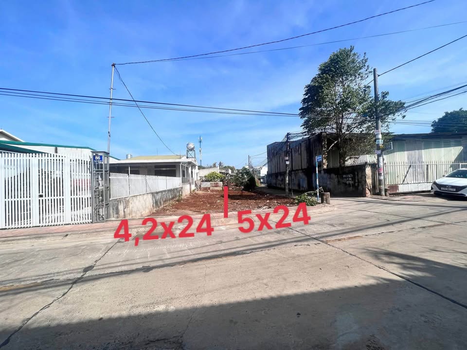 Đất thổ cư mặt tiền Vạn Xuân, Buôn Ma Thuột 100m² giá 3.15 tỷ - Cơ hội kinh doanh hấp dẫn!