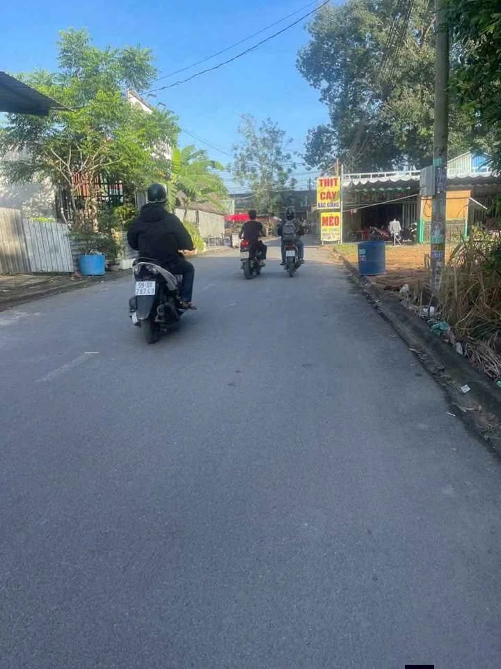 Đất nền 106m² tại Ấp 8 An Phước, giá chỉ 7xx triệu - Vị trí kinh doanh lý tưởng!