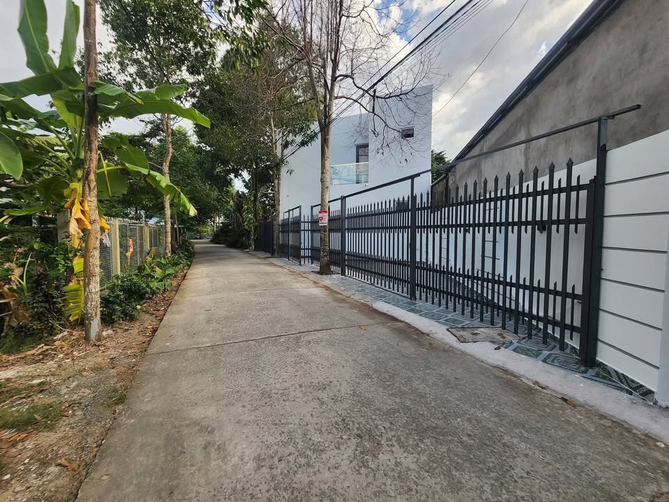 Nhà bán gác lửng tại Ấp Phù Ly 2, Thị xã Bình Minh, Vĩnh Long 86m² giá 1.289 tỷ - Tiện lợi cho kinh doanh!