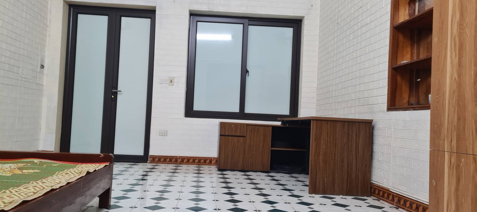 Phòng cho thuê tại Đường Bưởi, Cầu Giấy, 42m² giá 3.8 triệu - Không chung chủ, giờ giấc tự do!