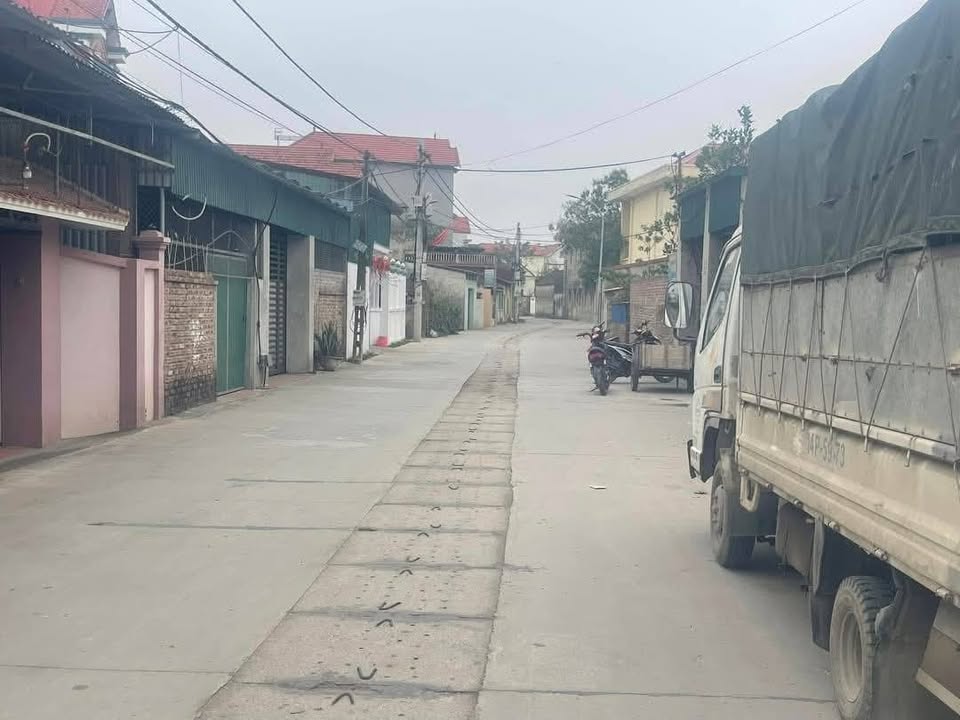 Đất nền xã Quảng Phú, huyện Lương Tài 92.6m² giá 2.xx tỷ - Đường thông thoáng, dân cư đông đúc!