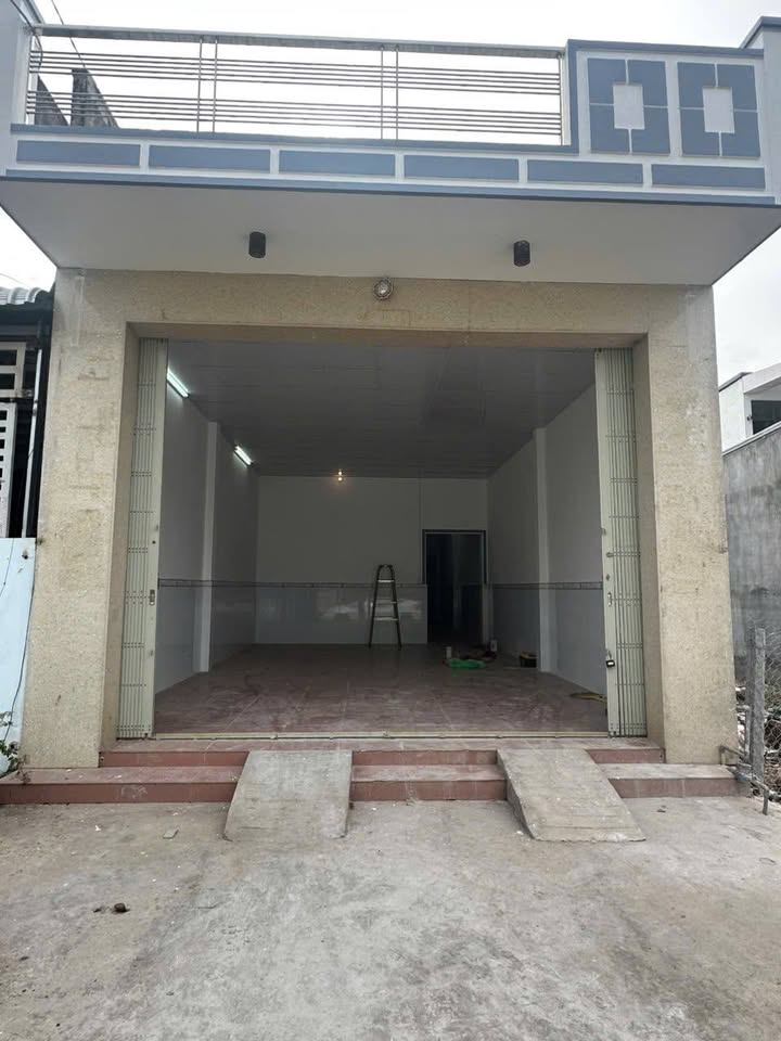Nhà cấp 4 KDC Nam Kênh Đào, An Giang 140m² giá 2 tỷ - Chính chủ bán gấp!